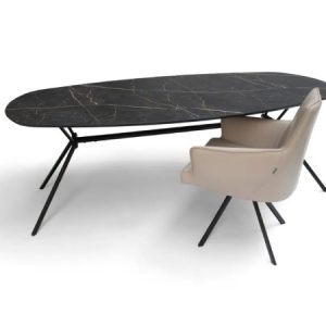 Bree’s New World Freya eettafel